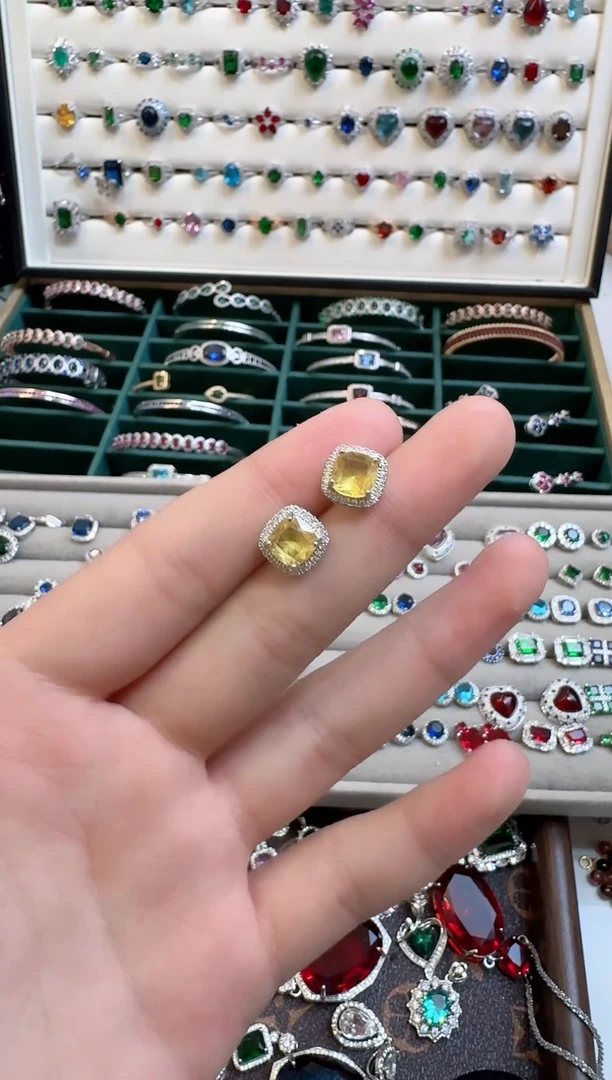 未镶嵌耳饰黄晶黄水晶耳饰