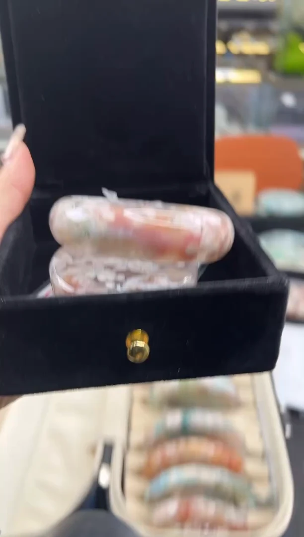 未镶嵌手镯石英质玉尘*丷圈口（赠品镯心）