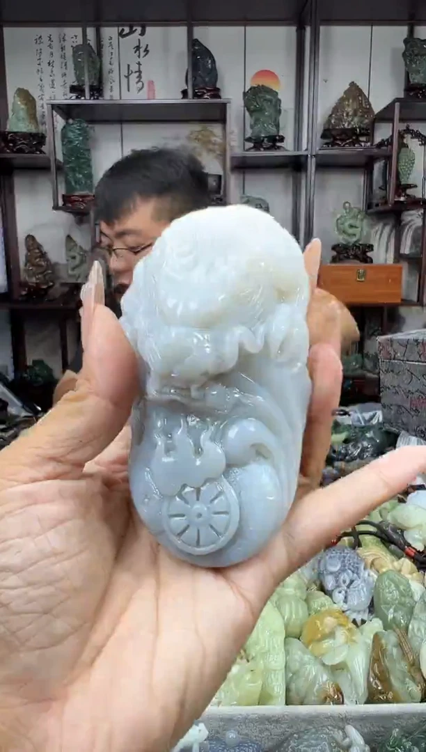 未镶嵌和田玉摆件1