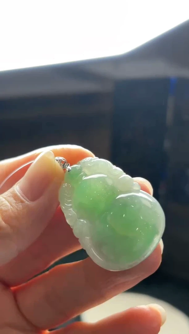 颈饰18K金镶嵌翡翠YM1361-3葫芦