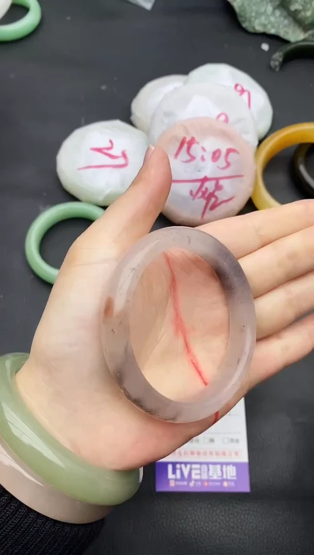 未镶嵌手镯石英质玉185+56/57