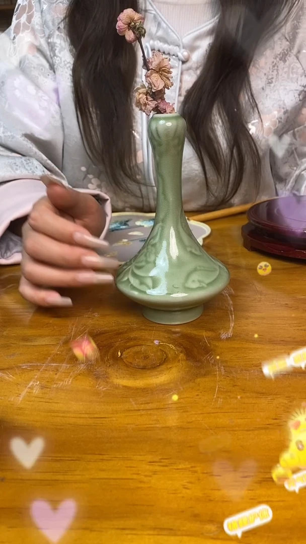 瓶青瓷鱼戏莲蒜头瓶 花器赏器