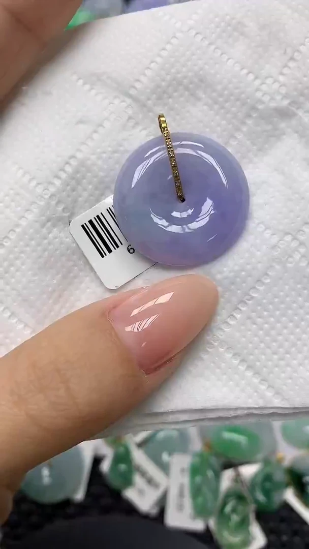 颈饰18K金镶嵌翡翠11111111111