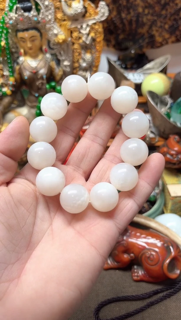 未镶嵌琥珀裸石直播精品好物推荐