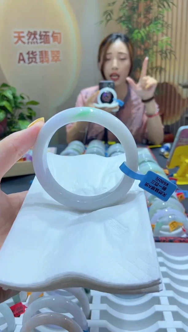 翡翠手镯未镶嵌000023753