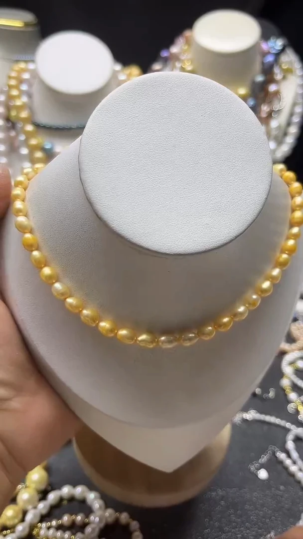 颈饰未镶嵌淡水珍珠多人