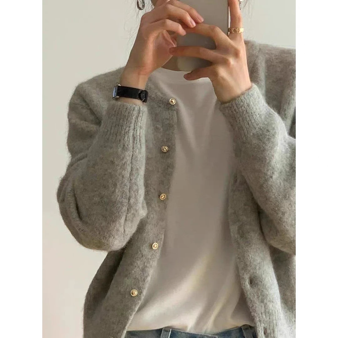 【嘻嘻家】韩系蛋家显瘦休闲气质长袖针织纯色系扣开衫27251