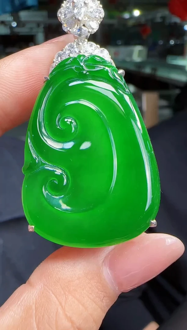 未镶嵌定制翡翠翡翠吊坠74