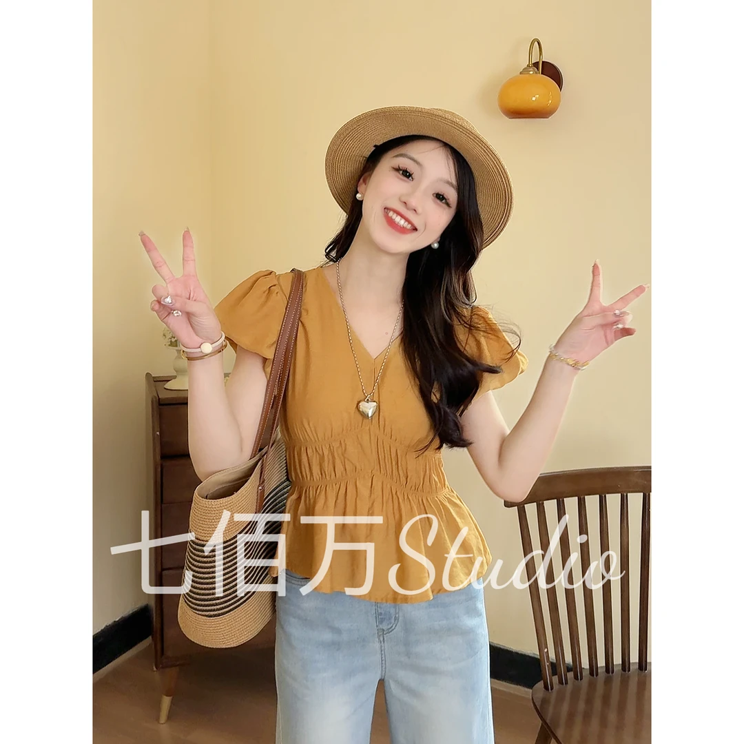 现货~【七佰万】-一见倾心-2025夏季法式显瘦V领短袖衬衫Y25060512