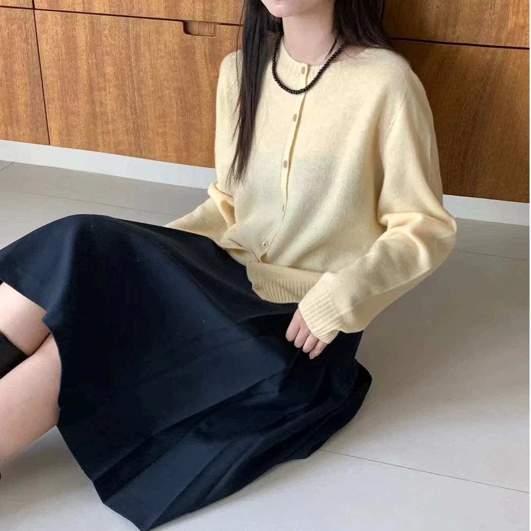 2025早春全毛无缝纯色时尚韩系百搭单排扣毛衣开衫糖果色系外套