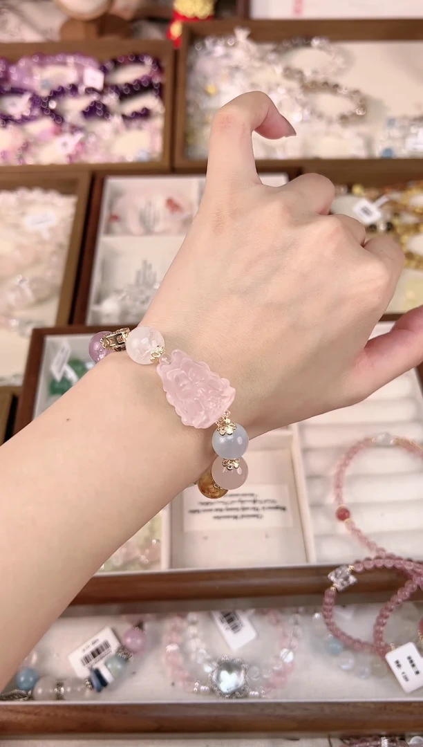 【闪购商品】水晶手串未镶嵌天然水晶 多样性发货发其一 颜色微差