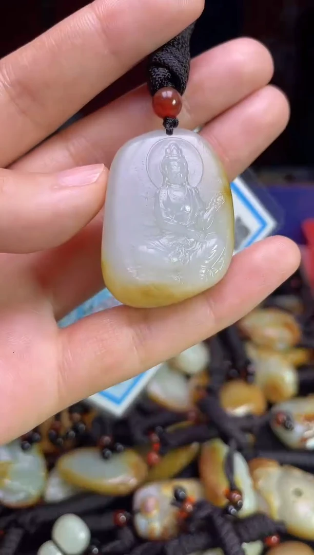 颈饰未镶嵌和田玉123