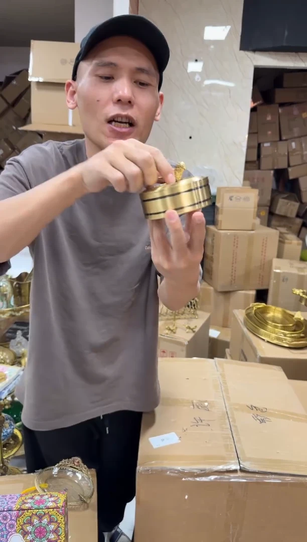 黄铜 黛姿家居装饰品摆件