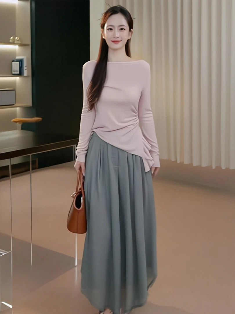 2025春季新款一字领侧边荷叶边抽皱开叉长袖针织衫LK2501982