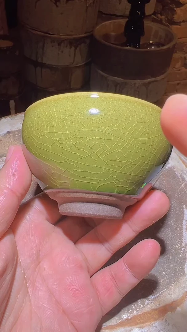 茶盏开播福利帝王绿