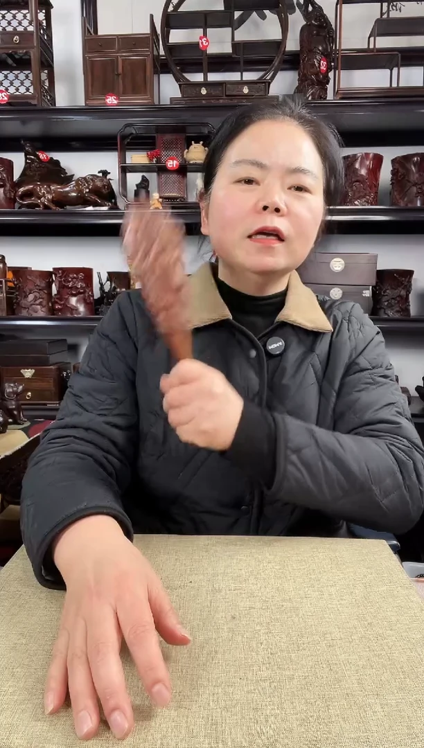 木捶背老李红木工艺品