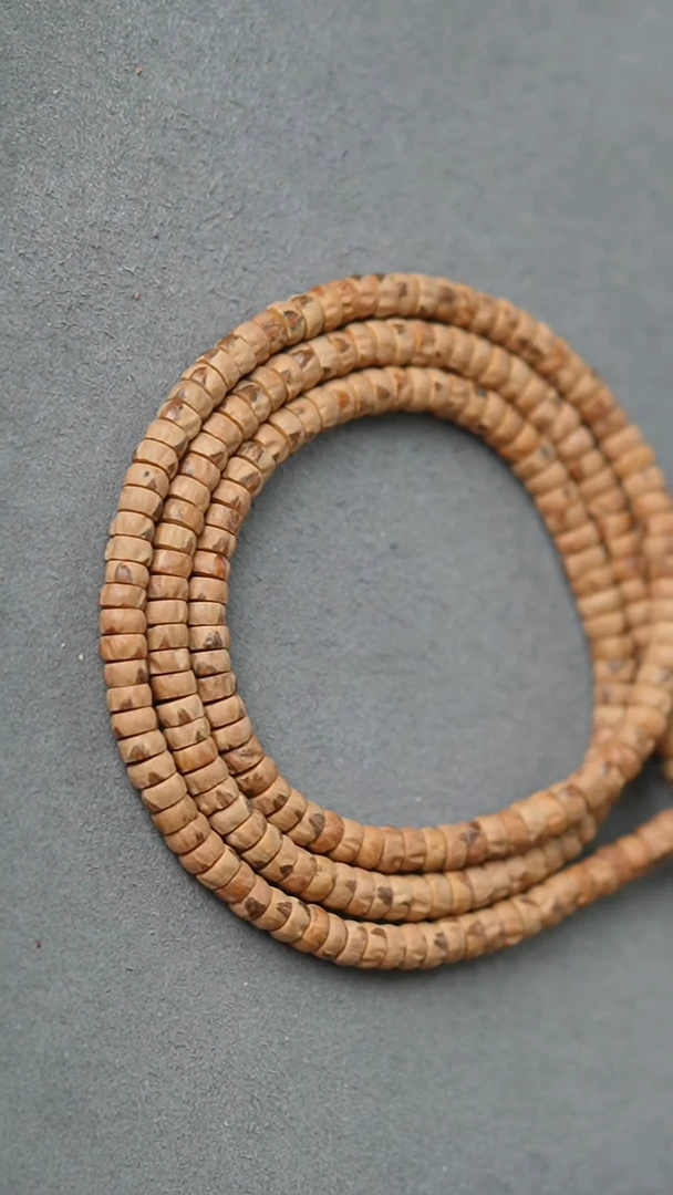 【闪购商品】柏香籽/百香籽吊坠赤血龙魂