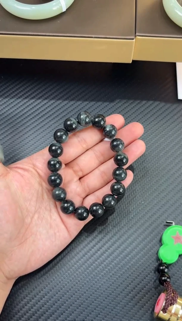 未镶嵌手串和田玉若羌微色差卡12M