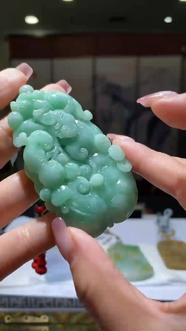 【闪购商品】定制翡翠未镶嵌38/0304/W/如意