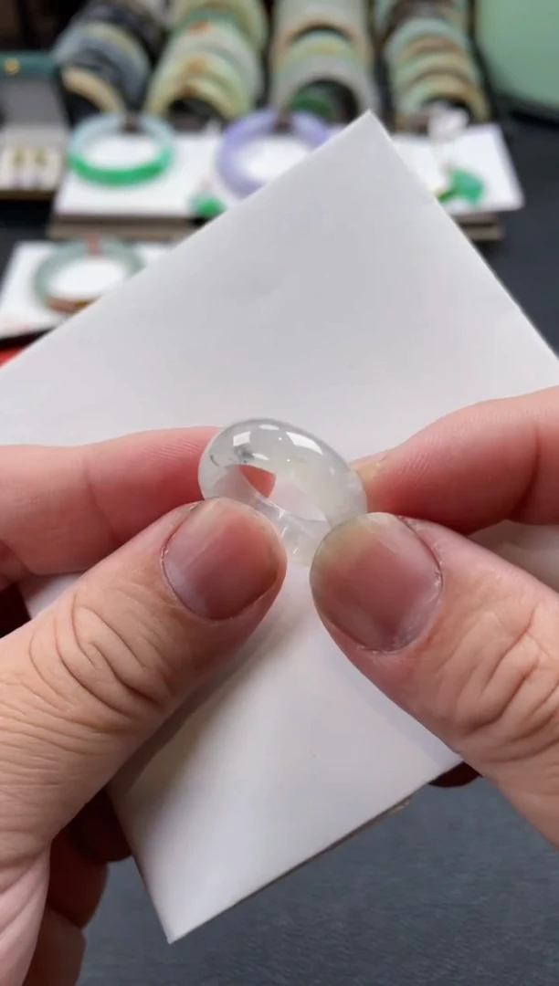 【闪购商品】翡翠戒指未镶嵌戒圈有纹裂