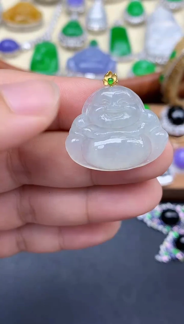 颈饰18K金镶嵌翡翠31-中国好珍宝