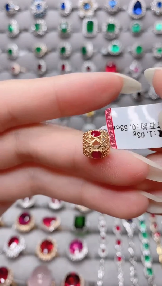 【闪购商品】红宝石18K金吊坠18K金镶嵌.