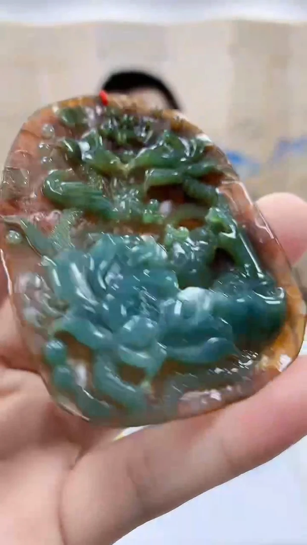 【闪购商品】定制翡翠未镶嵌4812bb-毛货挂件