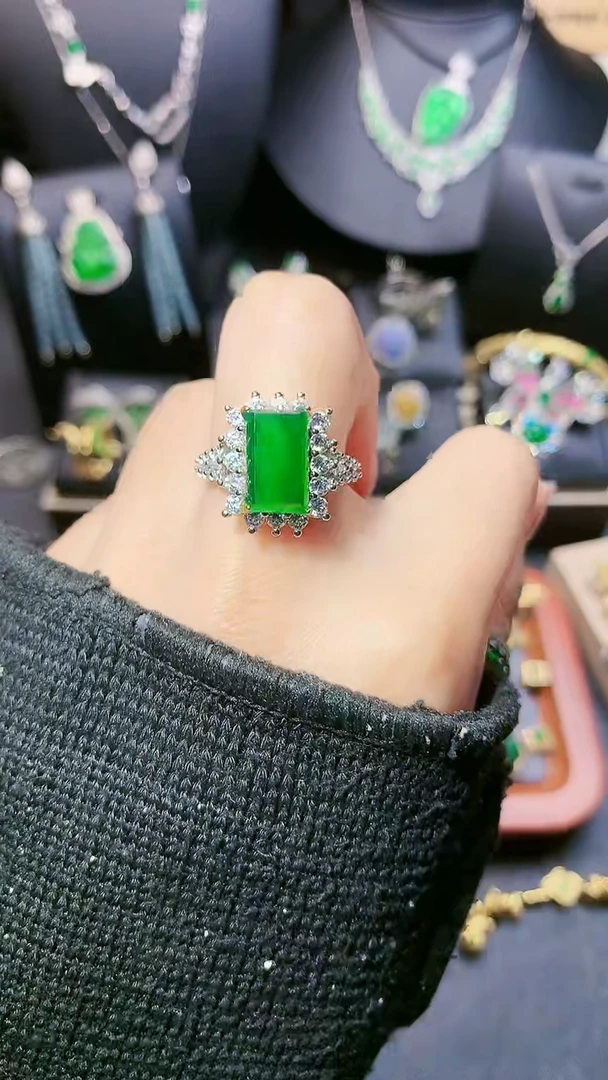 【闪购商品】翡翠戒指银S925镶嵌戒指