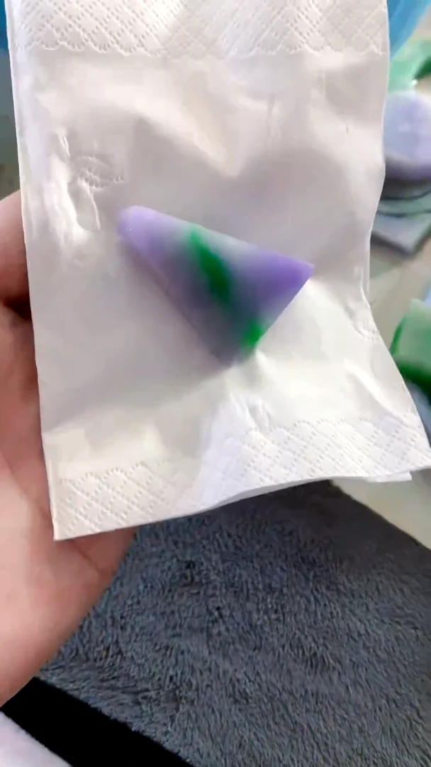 颈饰未镶嵌翡翠缅甸翡翠928