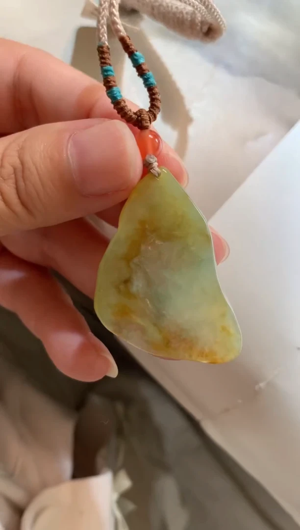 吊坠(不含链)未镶嵌翡翠吊坠