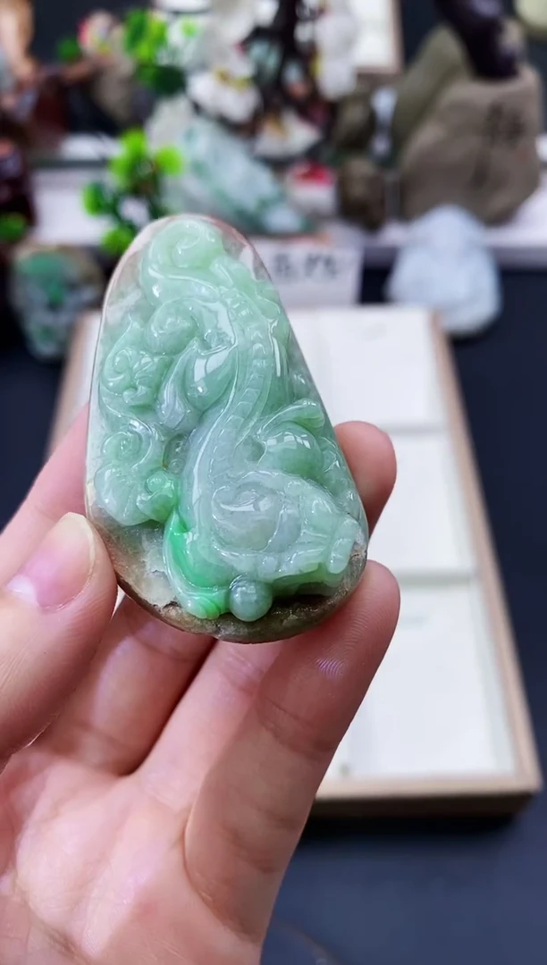 颈饰未镶嵌翡翠天然缅甸A货翡翠