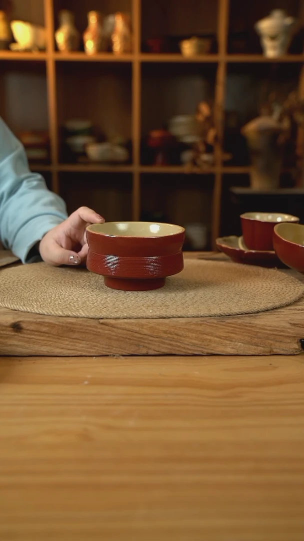 复古红系列的折腰米饭碗1个