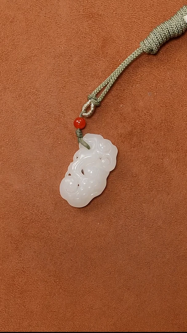 颈饰未镶嵌和田玉0