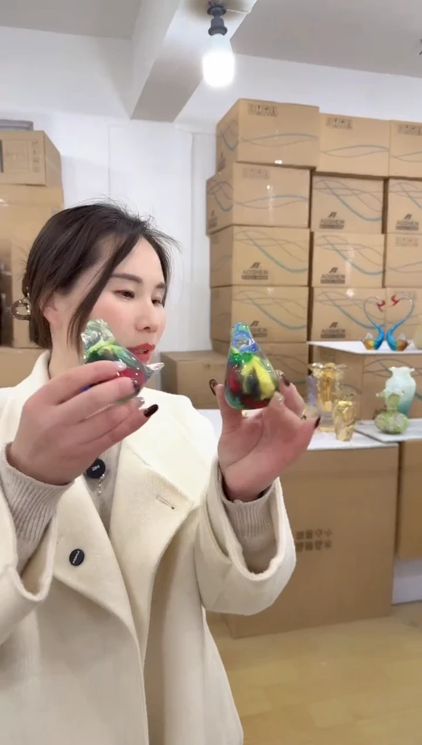 【闪购商品】无铅玻璃美全花器-i-早19