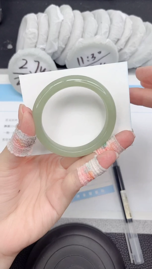 石英质玉手镯未镶嵌356-52.5