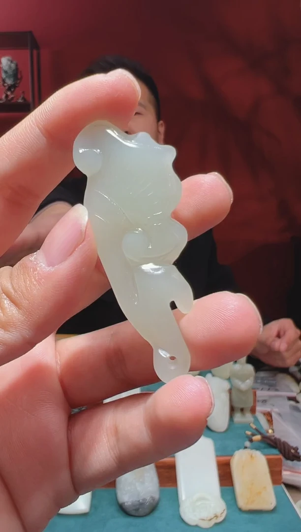 【闪购商品】和田玉吊坠(不含链)未镶嵌1