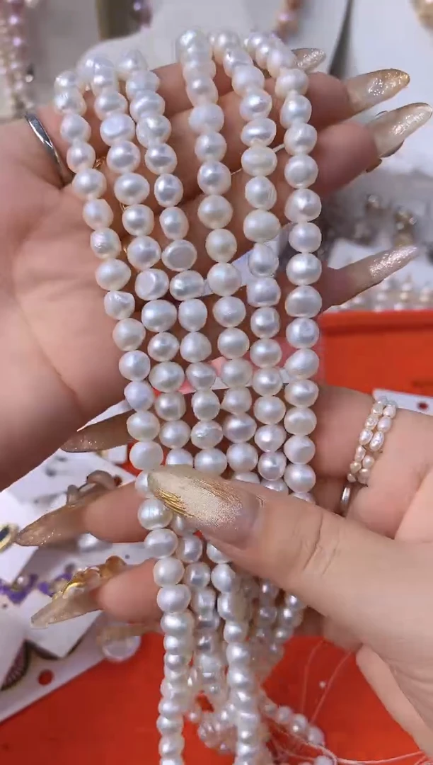 【闪购商品】淡水珍珠颈饰未镶嵌028