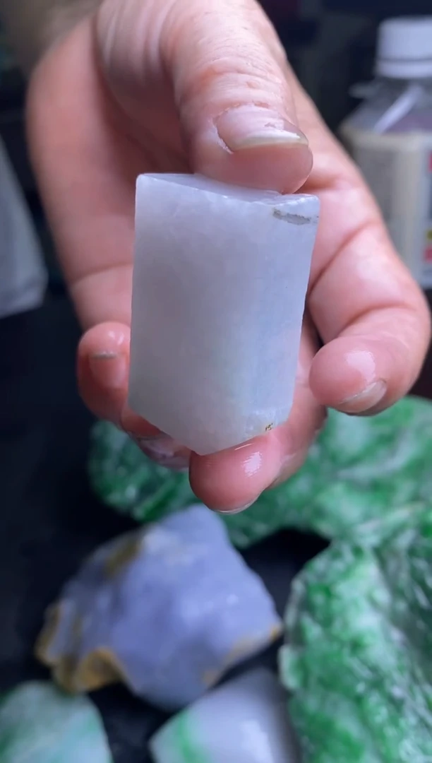 定制翡翠未镶嵌 包工