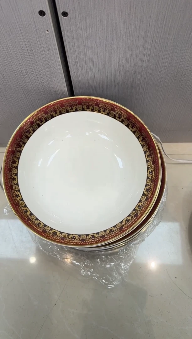 瓷片9英寸汤碗 1个