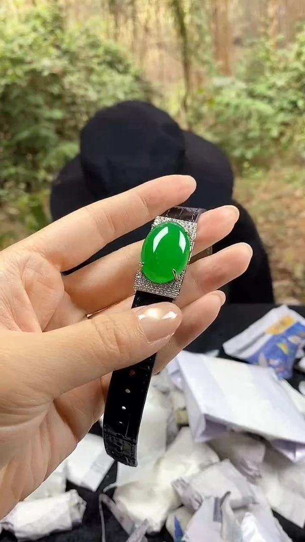 满色吊坠 所见即所得！！