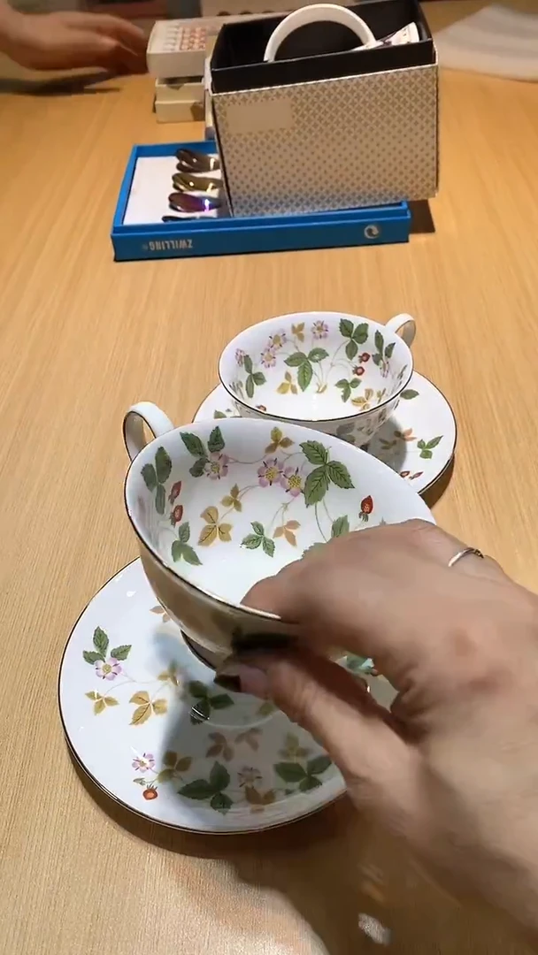 【闪购商品】瓷片锅碗瓢盆一件不剩