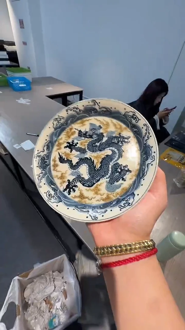 墨舍慕古内海水龙纹壶承