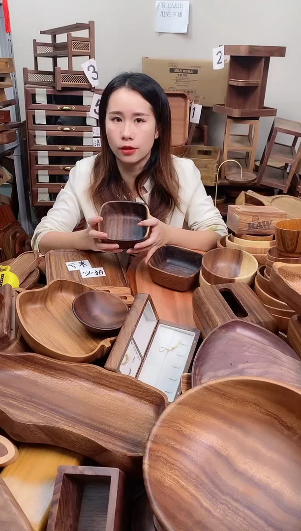 木 南美胡桃木正方砵13*5.5cm