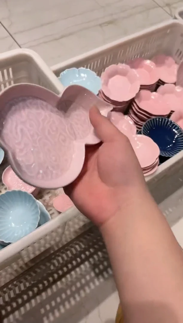 微瑕商品，介意勿拍