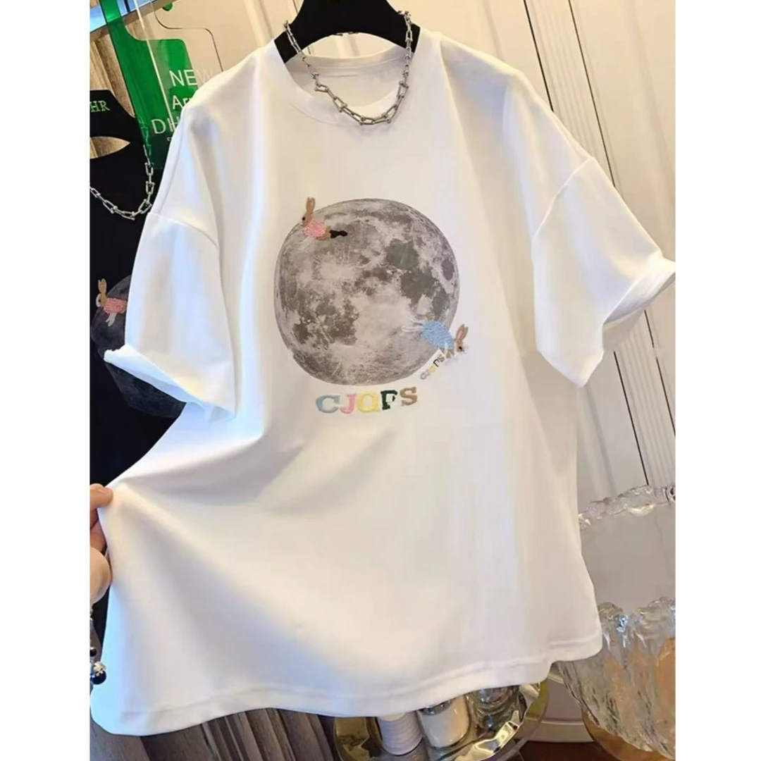 【月球小兔】新款时尚设计印花字母刺绣圆领宽松短袖T恤Y8639