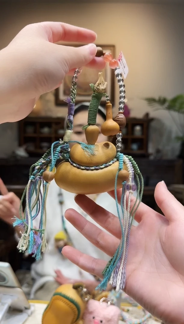 颈饰未镶嵌水晶挂件