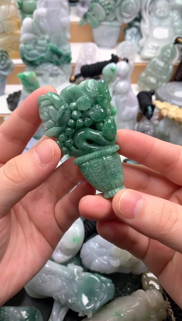 吊坠(不含链)未镶嵌翡翠1