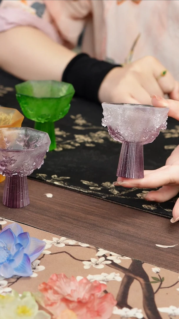 琉璃手工艺品兔*儿淡紫色梅花高足茶盏