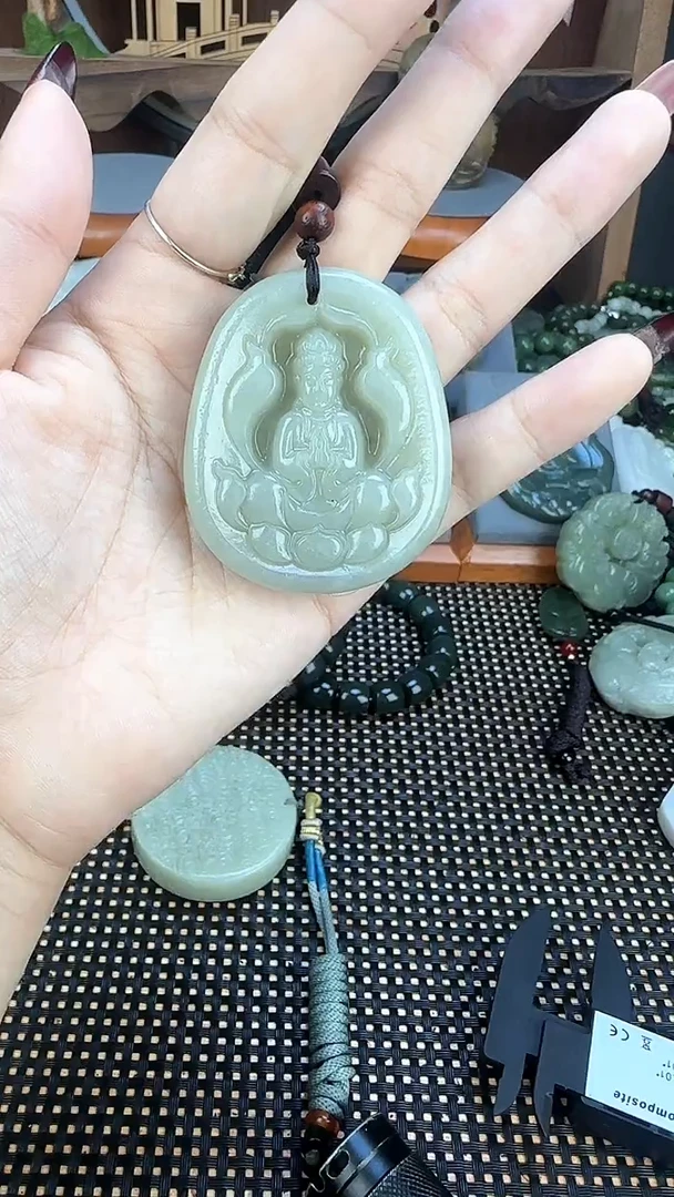吊坠(不含链)未镶嵌和田玉1