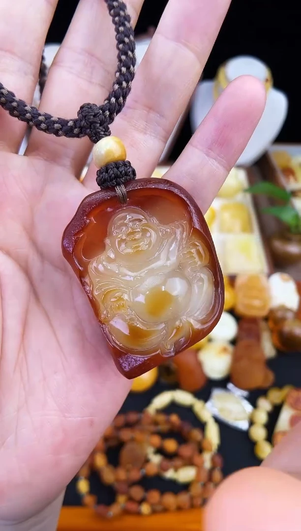 琥珀未镶嵌珠宝奇石柒月